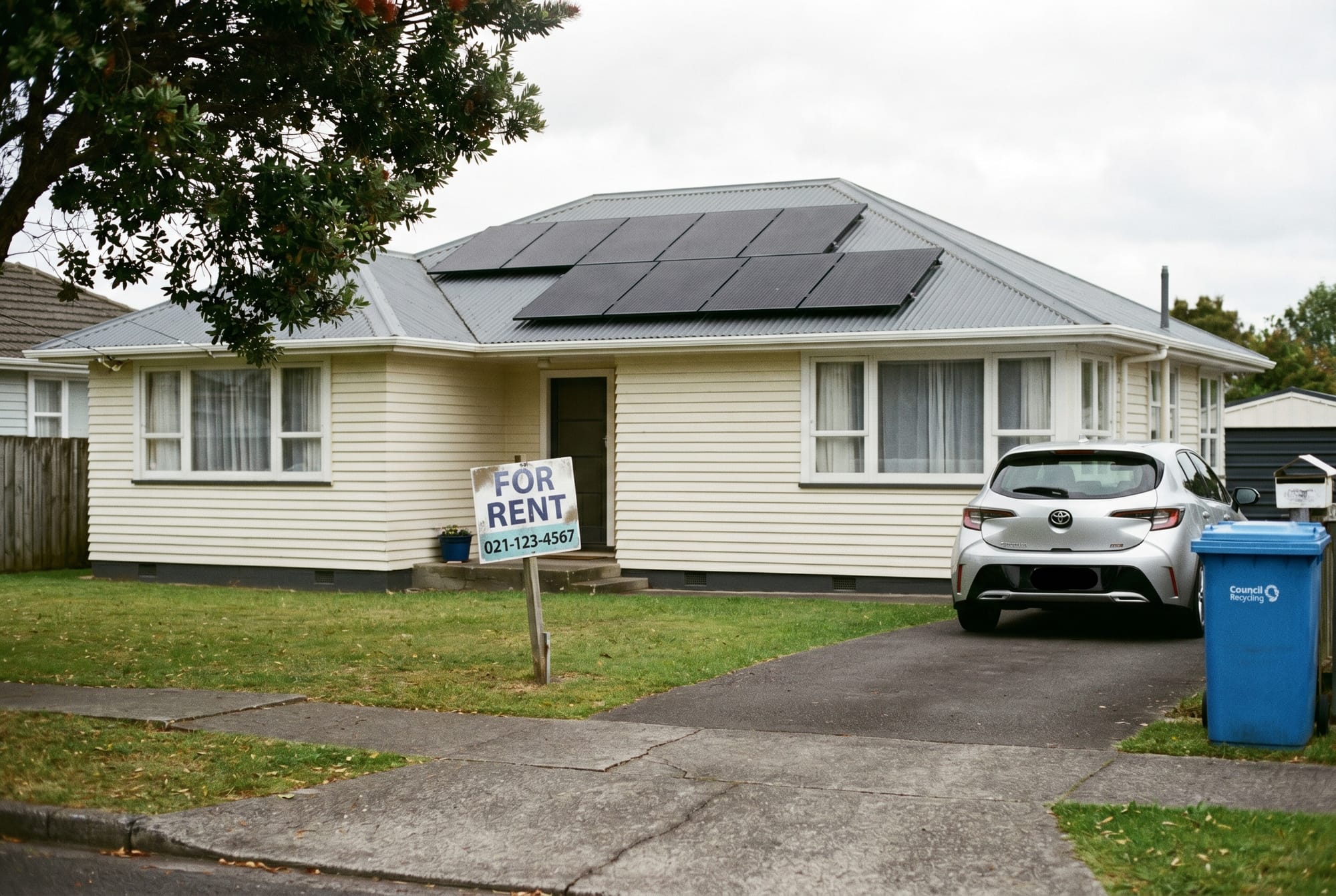Solar Panels for Rental Property NZ: The Landlord's Guide